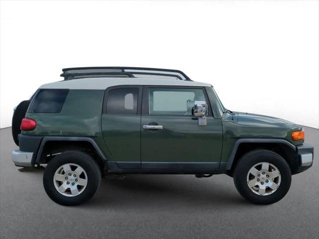 used 2010 Toyota FJ Cruiser car, priced at $12,325