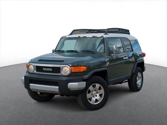 used 2010 Toyota FJ Cruiser car, priced at $12,825