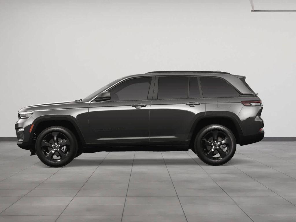 new 2025 Jeep Grand Cherokee car, priced at $49,085