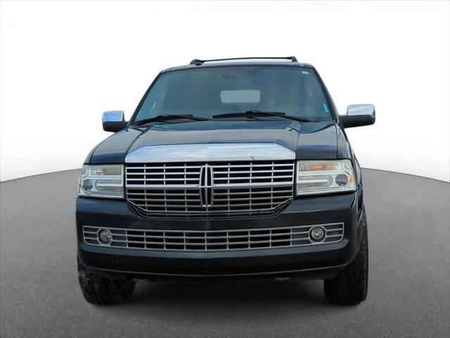 used 2010 Lincoln Navigator car, priced at $6,000