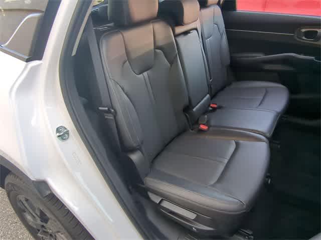 used 2023 Kia Sorento car, priced at $30,400