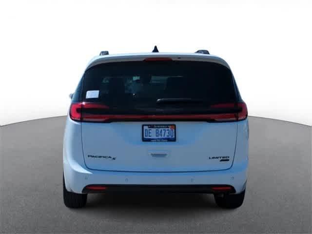 new 2024 Chrysler Pacifica car, priced at $50,124