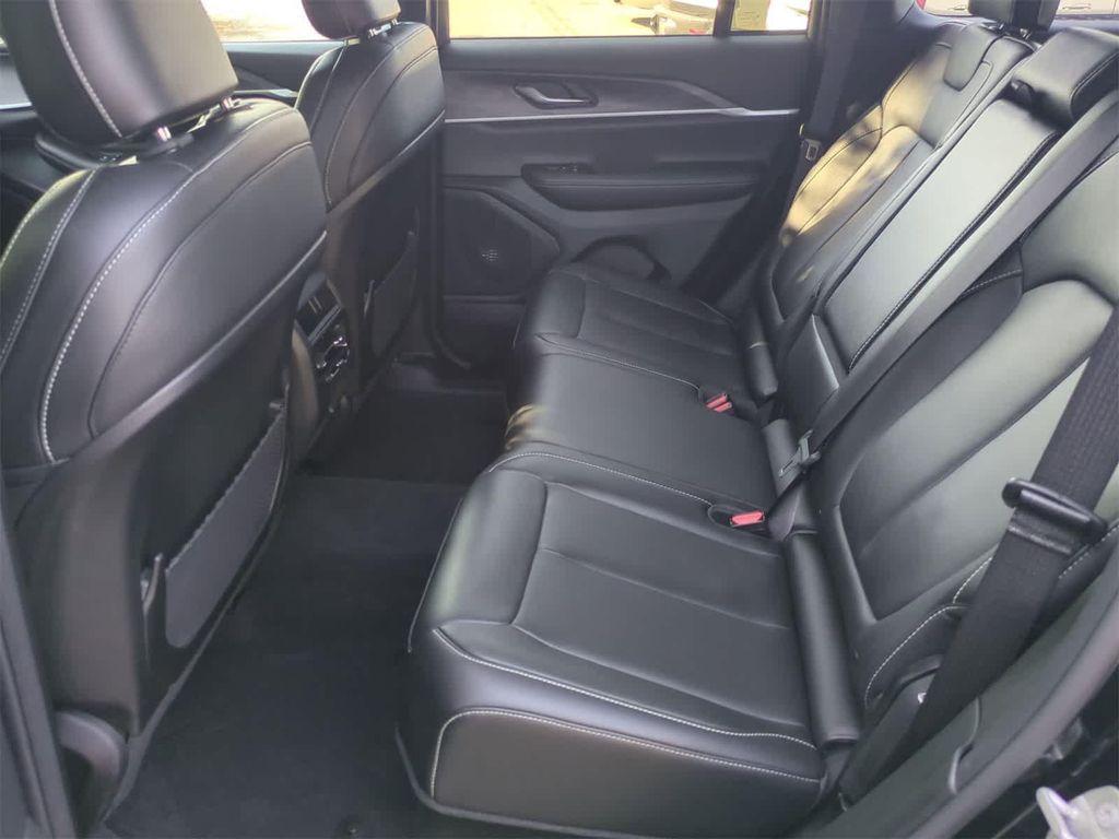 used 2024 Jeep Grand Cherokee car, priced at $36,150