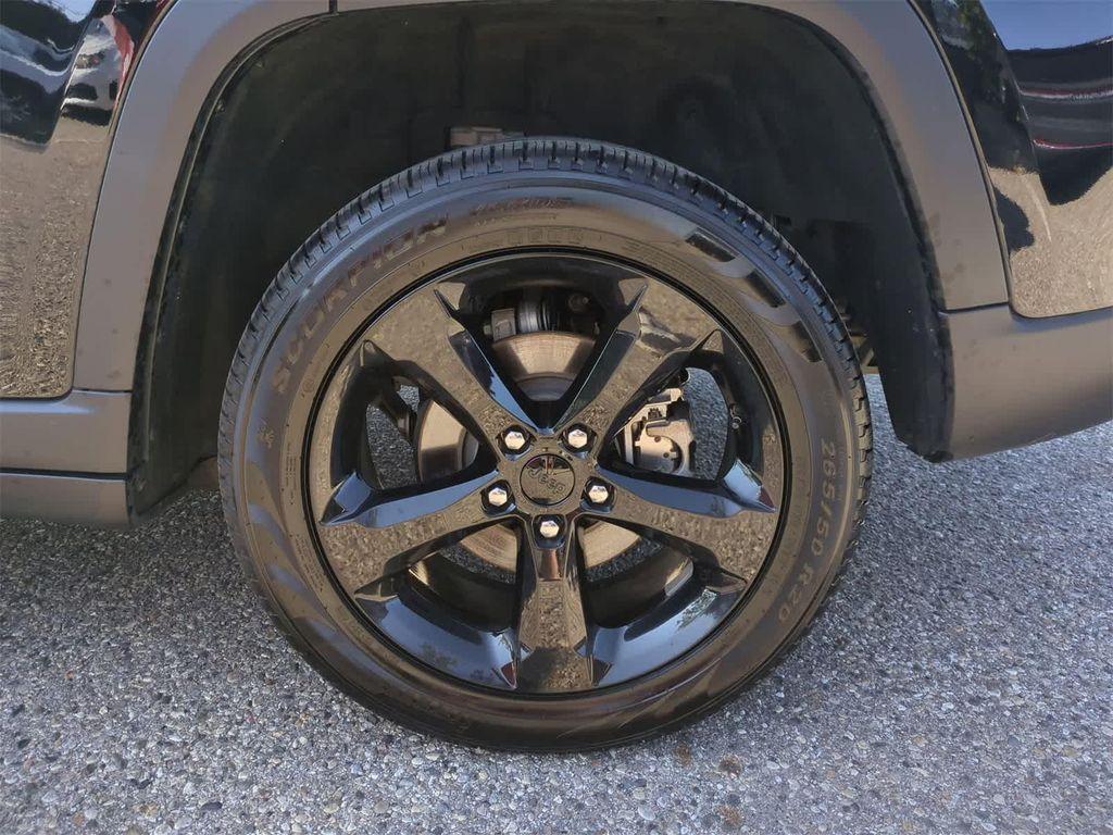 used 2024 Jeep Grand Cherokee car, priced at $36,150