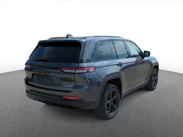 used 2022 Jeep Grand Cherokee car, priced at $30,625