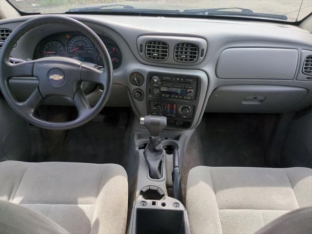 used 2006 Chevrolet TrailBlazer car, priced at $3,500