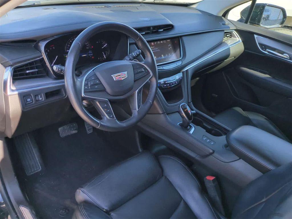 used 2017 Cadillac XT5 car, priced at $17,675