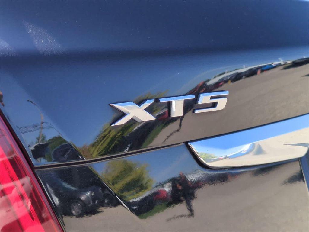 used 2017 Cadillac XT5 car, priced at $17,675