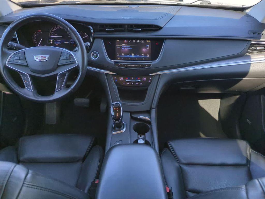 used 2017 Cadillac XT5 car, priced at $17,675