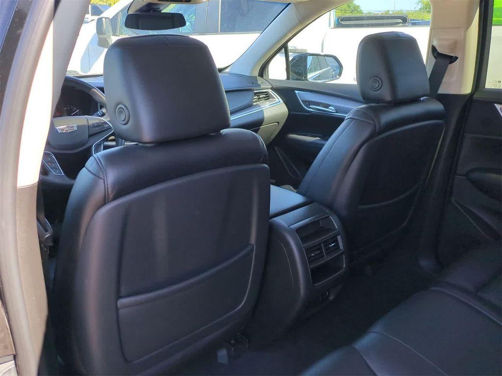 used 2017 Cadillac XT5 car, priced at $17,675