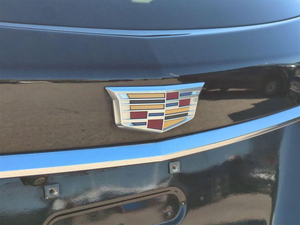 used 2017 Cadillac XT5 car, priced at $17,675