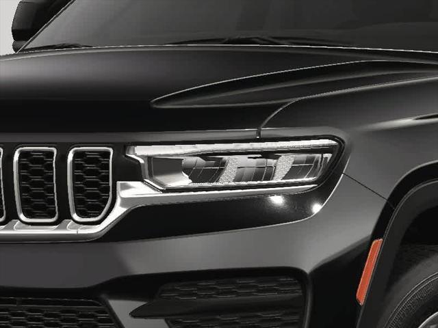 new 2025 Jeep Grand Cherokee car, priced at $43,970