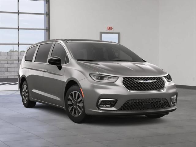 new 2025 Chrysler Pacifica Hybrid car, priced at $55,817