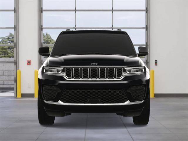 new 2025 Jeep Grand Cherokee car, priced at $41,317