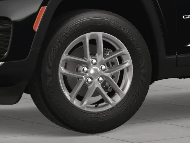 new 2025 Jeep Grand Cherokee car, priced at $41,317