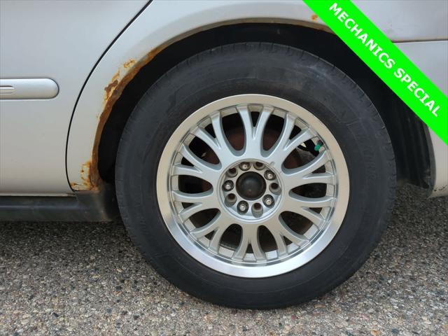 used 2003 Mercury Sable car, priced at $2,375
