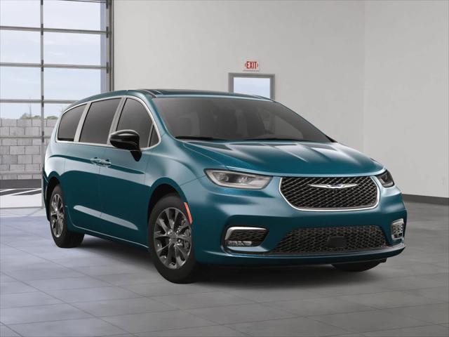 new 2025 Chrysler Pacifica car, priced at $47,507
