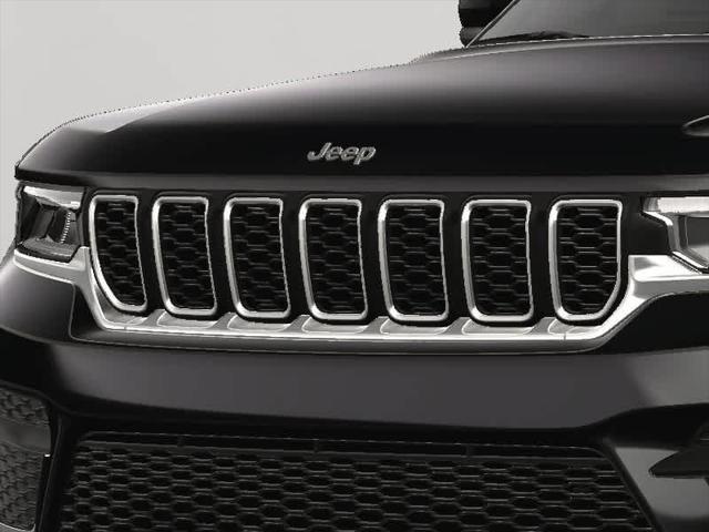 new 2025 Jeep Grand Cherokee car, priced at $43,970