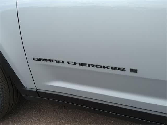 new 2024 Jeep Grand Cherokee L car, priced at $50,252