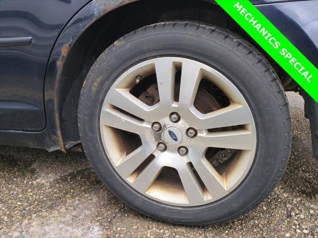 used 2009 Ford Fusion car, priced at $950