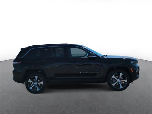 new 2024 Jeep Grand Cherokee car, priced at $47,454