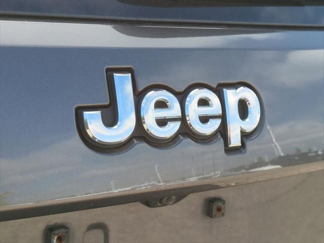 used 2016 Jeep Grand Cherokee car, priced at $9,800
