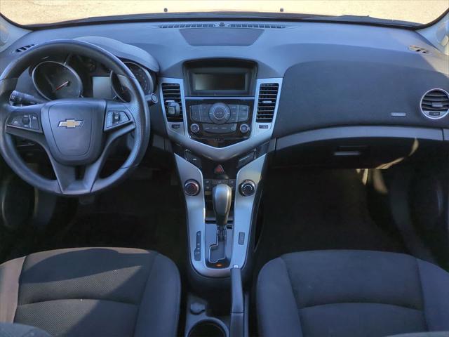 used 2015 Chevrolet Cruze car, priced at $5,800