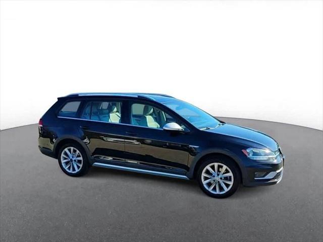 used 2018 Volkswagen Golf Alltrack car, priced at $15,575