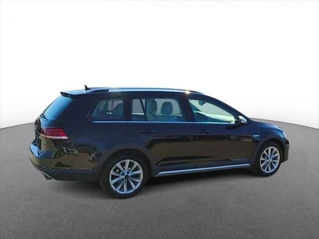 used 2018 Volkswagen Golf Alltrack car, priced at $15,575