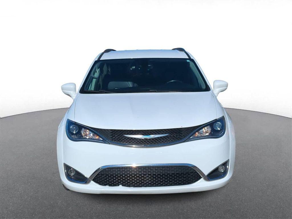 used 2018 Chrysler Pacifica car, priced at $15,900