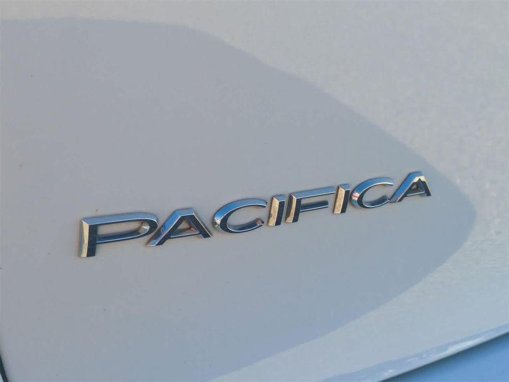 used 2018 Chrysler Pacifica car, priced at $15,900