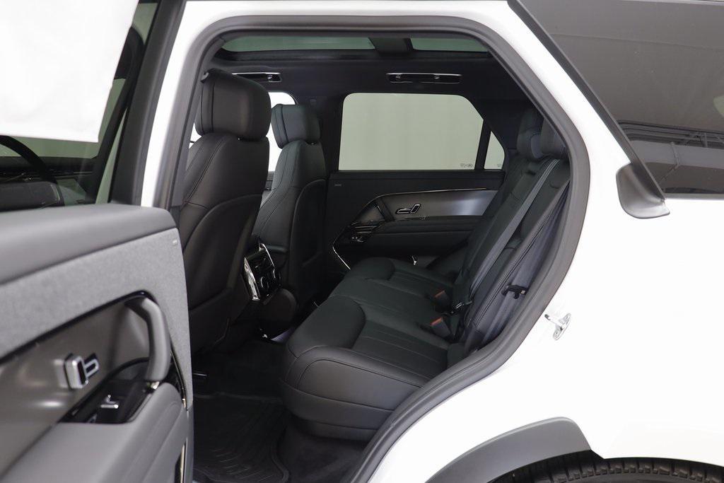 new 2025 Land Rover Range Rover Sport car, priced at $91,155