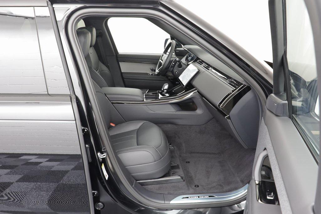 new 2025 Land Rover Range Rover Sport car, priced at $100,100