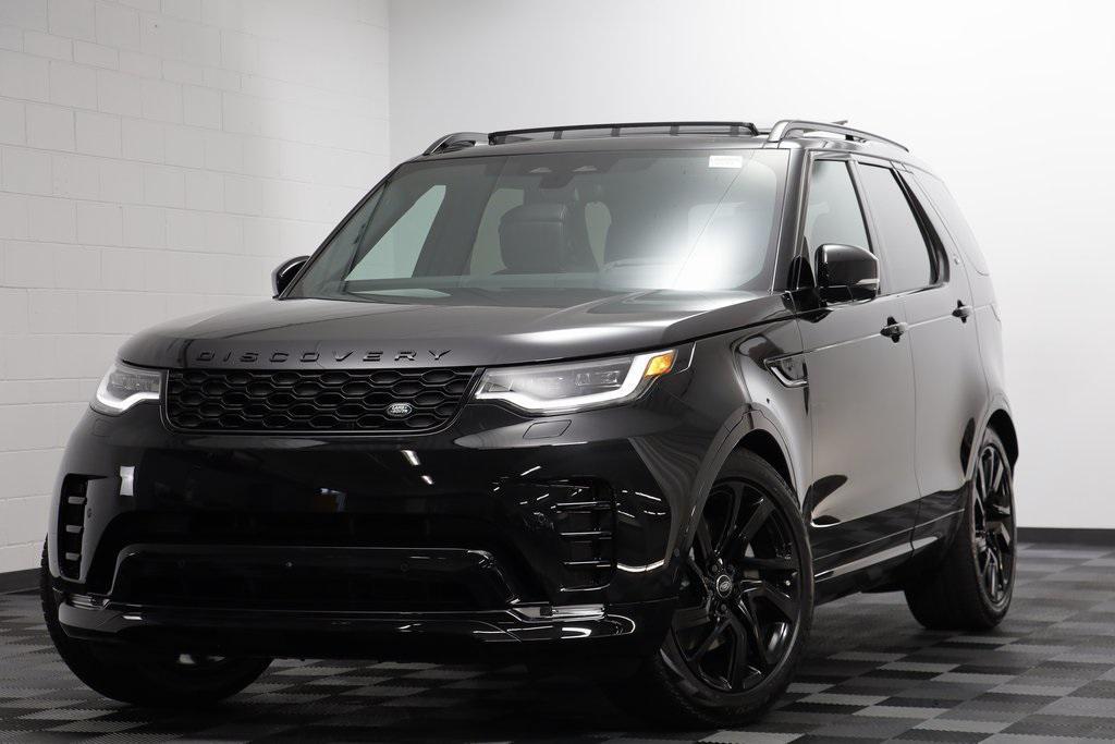 new 2025 Land Rover Discovery car, priced at $76,318