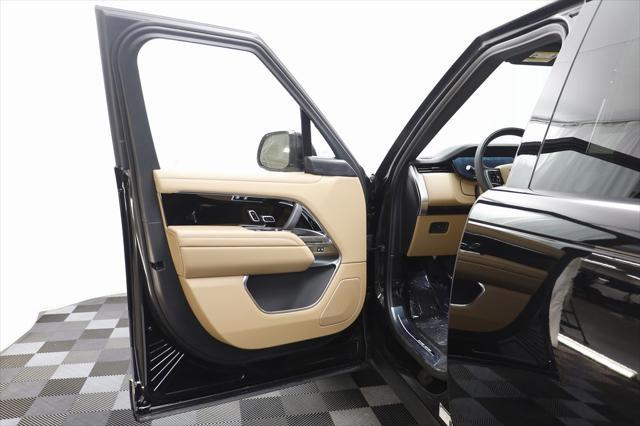 new 2025 Land Rover Range Rover car, priced at $130,520