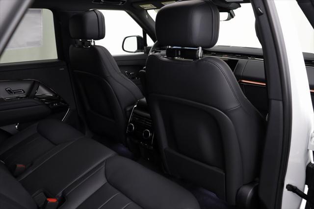 new 2025 Land Rover Range Rover Sport car, priced at $115,620