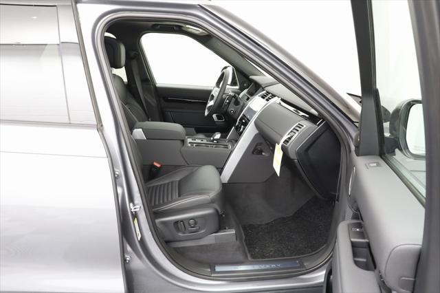 new 2025 Land Rover Discovery car, priced at $68,868