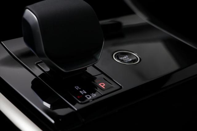 new 2025 Land Rover Range Rover Sport car, priced at $94,550