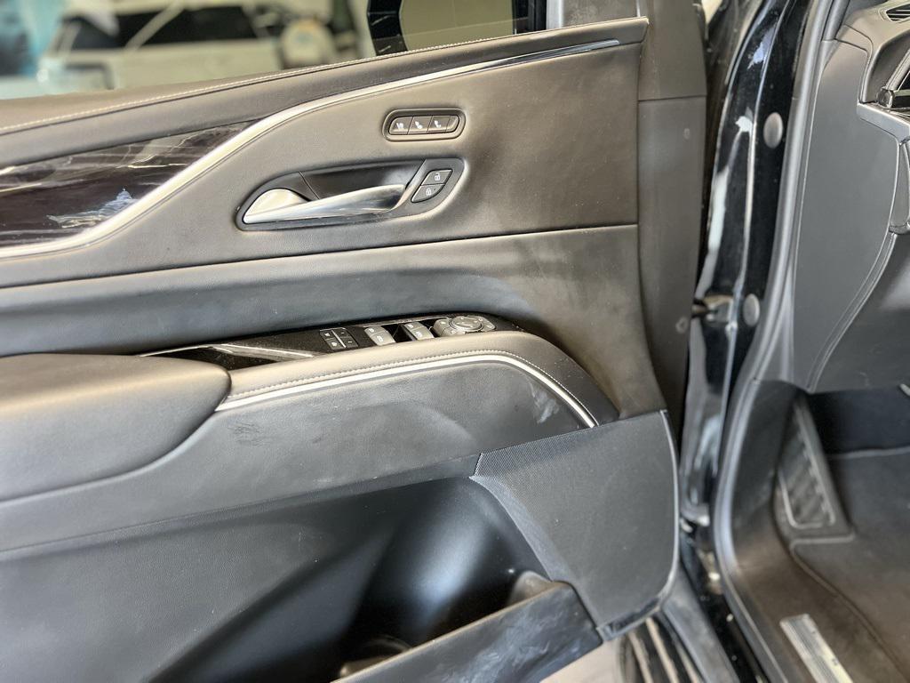 used 2021 Cadillac Escalade ESV car, priced at $65,881