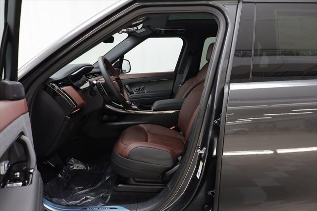new 2025 Land Rover Range Rover Sport car, priced at $104,895