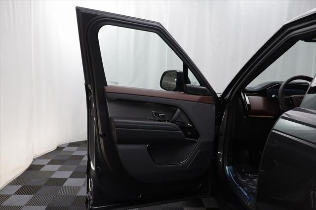 new 2025 Land Rover Range Rover Sport car, priced at $104,895