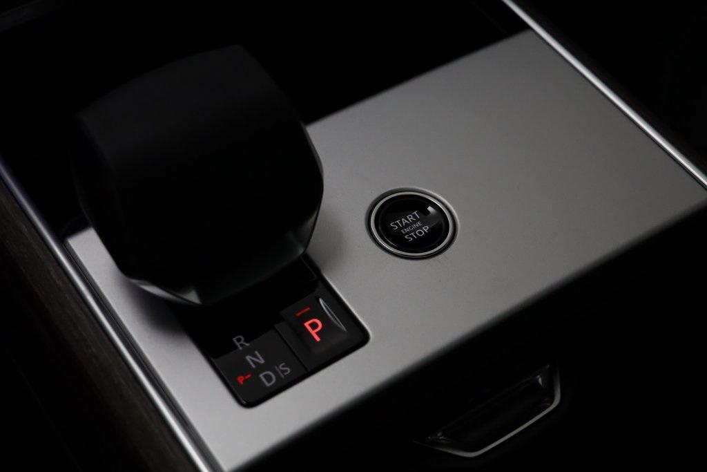 new 2025 Land Rover Range Rover car, priced at $118,570