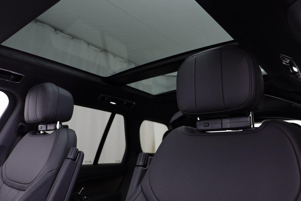 new 2025 Land Rover Range Rover car, priced at $118,570
