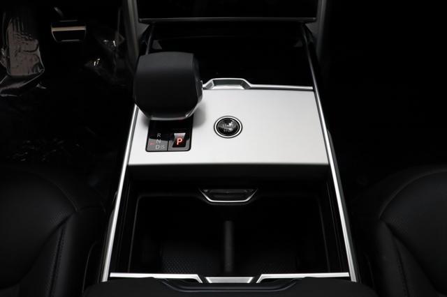 new 2025 Land Rover Range Rover car, priced at $152,975