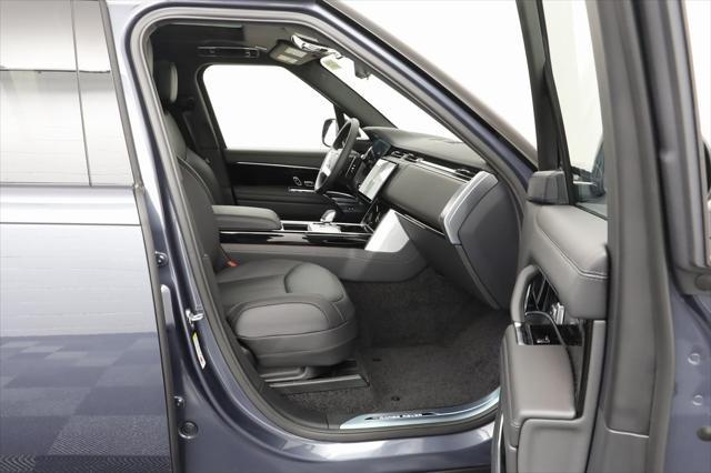 new 2025 Land Rover Range Rover car, priced at $152,975