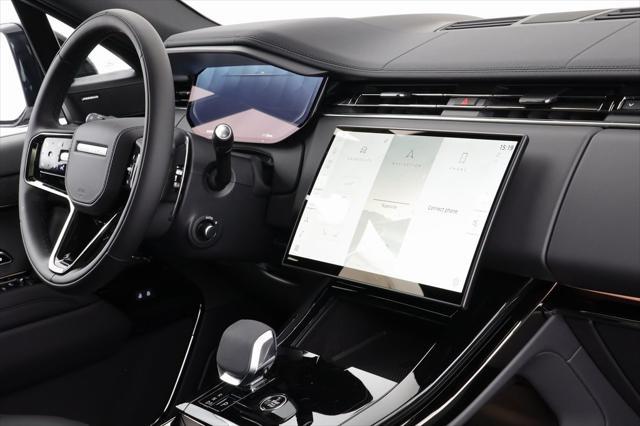 new 2025 Land Rover Range Rover Sport car, priced at $115,580