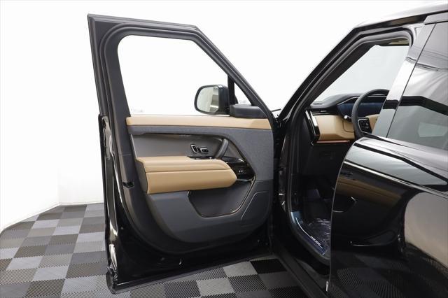 new 2025 Land Rover Range Rover Sport car, priced at $95,960