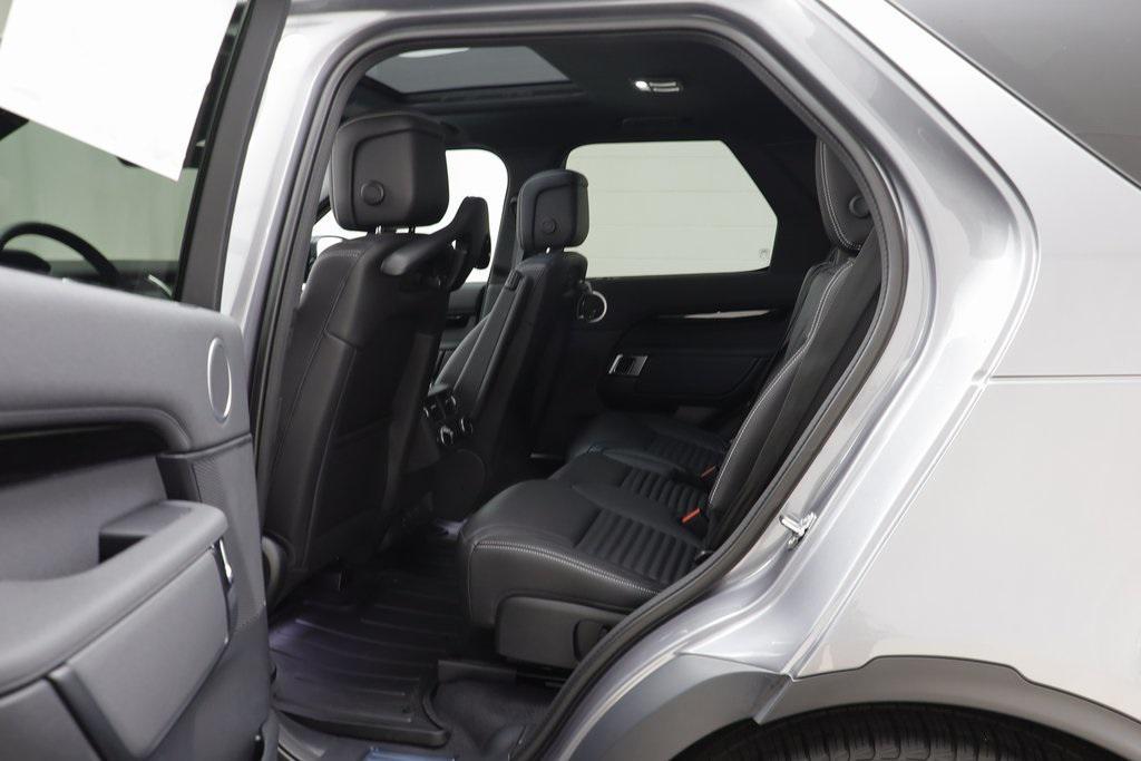 new 2025 Land Rover Discovery car, priced at $70,193