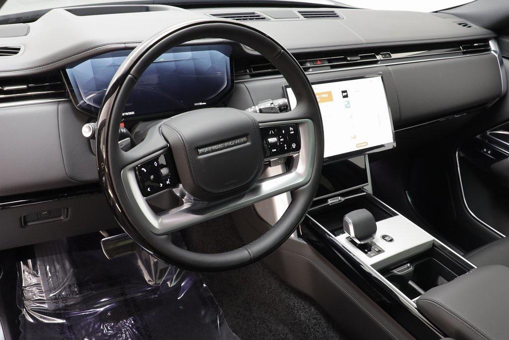 new 2025 Land Rover Range Rover car, priced at $156,285