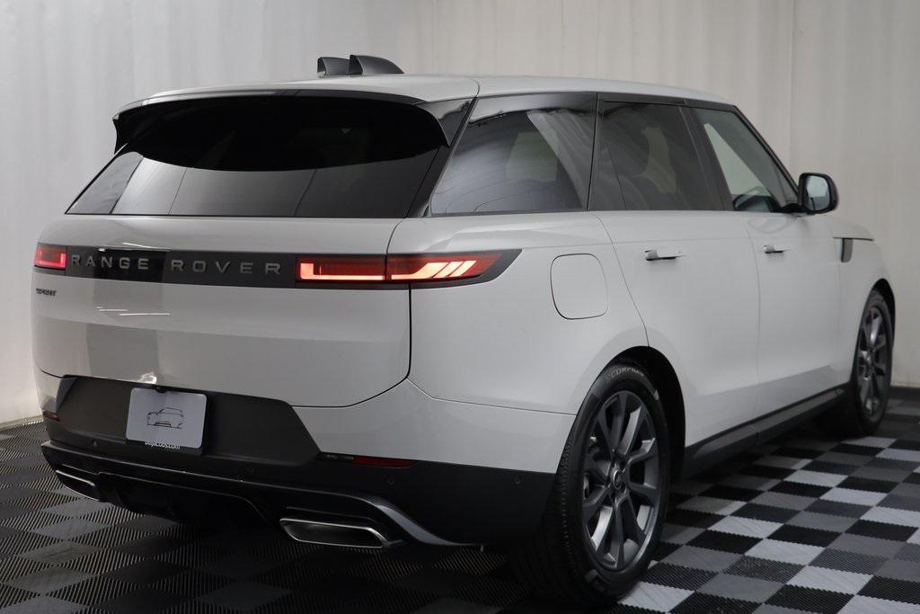 new 2025 Land Rover Range Rover Sport car, priced at $91,215